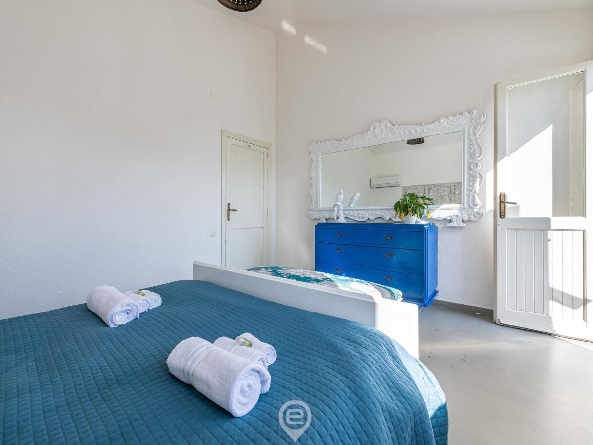 Villa Virago Porto Columbu - Perd'E Sali Buitenkant foto